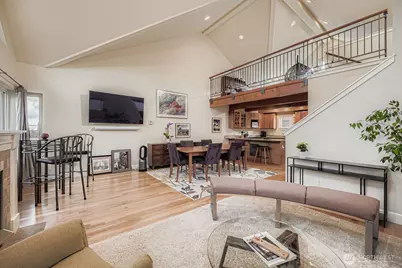 1502 44th Avenue SW, Seattle, WA 98116 - Photo 7