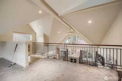 1502 44th Avenue SW, Seattle, WA 98116 - Photo 15