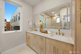 910 15th Ave, Seattle, WA 98122 - Photo 25