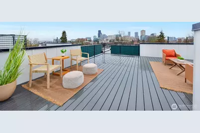 910 15th Avenue #B, Seattle, WA 98122 - Photo 27
