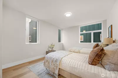 910 15th Avenue #B, Seattle, WA 98122 - Photo 19