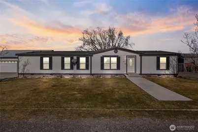 205 Priest Rapids Drive, Mattawa, WA 99349 - Photo 3