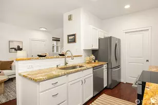 2211 NE Natalie Way, Issaquah, WA 98029 - Photo 9