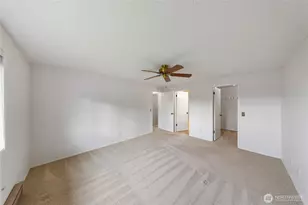 809 NE Perkins St, Coupeville, WA 98239 - Photo 11