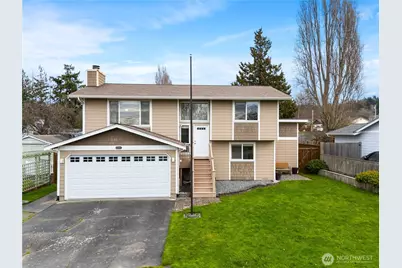 809 NE Perkins Street, Coupeville, WA 98239 - Photo 1