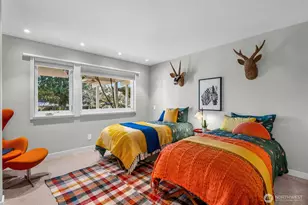 6437 Hampton Rd S, Seattle, WA 98118 - Photo 21