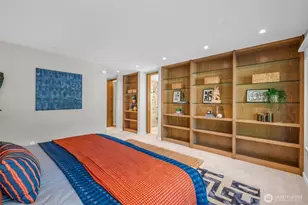 6437 Hampton Rd S, Seattle, WA 98118 - Photo 27