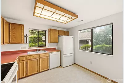 31730 49th Lane SW #4-D, Federal Way, WA 98023 - Photo 9