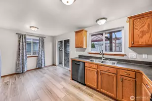 6069 Captain's Way, Ferndale, WA 98248 - Photo 11