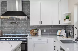 4426 195th Ave SE, Snohomish, WA 98290 - Photo 9