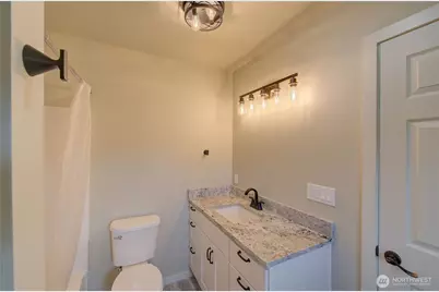 1365 Dolan Street, Raymond, WA 98577 - Photo 15