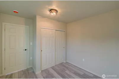 1365 Dolan Street, Raymond, WA 98577 - Photo 13