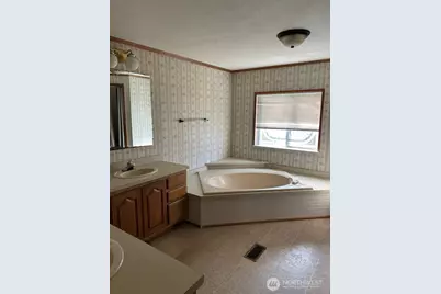 80 Salmon Street, Clallam Bay, WA 98326 - Photo 15