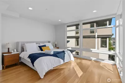 3959 1st Avenue NE #A, Seattle, WA 98105 - Photo 13