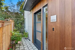 3959 1st Ave NE, Seattle, WA 98105 - Photo 21