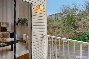 2530 15th Ave W, Seattle, WA 98119 - Photo 23