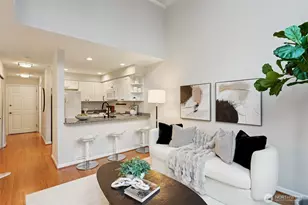 2530 15th Ave W, Seattle, WA 98119 - Photo 3