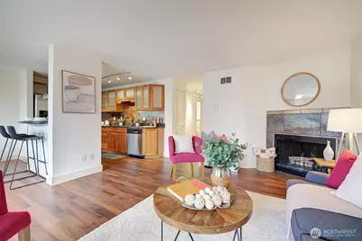 11058 NE 33rd Place #D6, Bellevue, WA 98004 - Photo 5