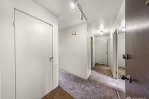 3814 11th Ave W, Seattle, WA 98119 - Photo 3