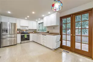 33608 35th Ave SW, Federal Way, WA 98023 - Photo 9