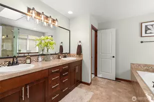 8007 183rd Ave E, Bonney Lake, WA 98391 - Photo 19