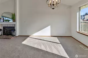 922 130th St E, Tacoma, WA 98445 - Photo 9