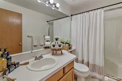 922 130th Street E, Tacoma, WA 98445 - Photo 19