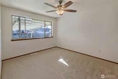 922 130th Street E, Tacoma, WA 98445 - Photo 13