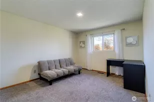 365 SE Highland Park Dr, College Place, WA 99324 - Photo 13