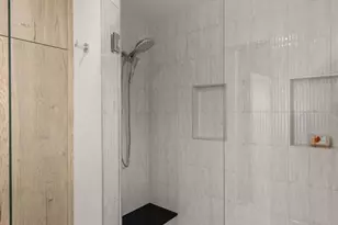 8335 C 12th Ave NW, Seattle, WA 98117 - Photo 13