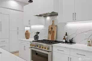 282 118th Ave SE, Bellevue, WA 98005 - Photo 5