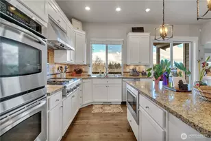 2903 219th Ave E, Lake Tapps, WA 98391 - Photo 9