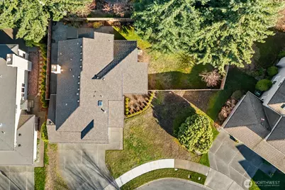 19640 88th Place NE, Bothell, WA 98011 - Photo 33