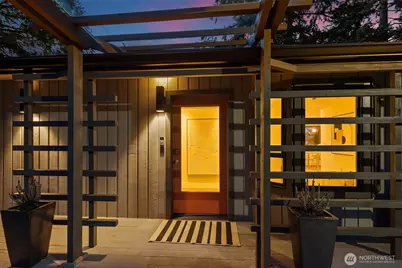 15733 25th Avenue SW, Burien, WA 98166 - Photo 3