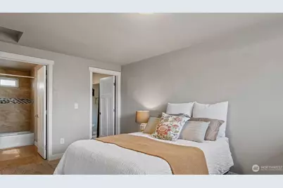 18331 38th Avenue S, SeaTac, WA 98188 - Photo 9