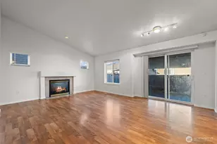 1221 201st St Ct E, Spanaway, WA 98387 - Photo 7