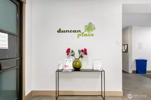 4547 8th Ave NE, Seattle, WA 98105 - Photo 3