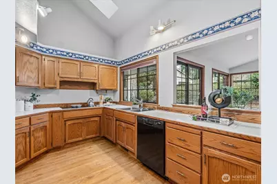 14300 Trillium Blvd SE #8, Mill Creek, WA 98012 - Photo 9