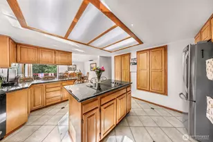 9652 Ronald Dr, Blaine, WA 98230 - Photo 9