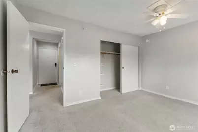 21925 7th Avenue S #101, Des Moines, WA 98198 - Photo 5