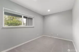 21925 7th Ave S, Des Moines, WA 98198 - Photo 15