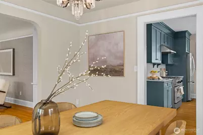 2502 E Roanoke Street, Seattle, WA 98112 - Photo 9