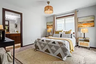 2422 NW 58th St, Seattle, WA 98107 - Photo 15