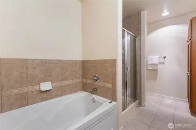 550 Dayton Street #201, Edmonds, WA 98020 - Photo 25