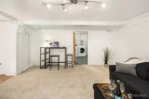 11252 Evanston Ave N, Seattle, WA 98133 - Photo 21