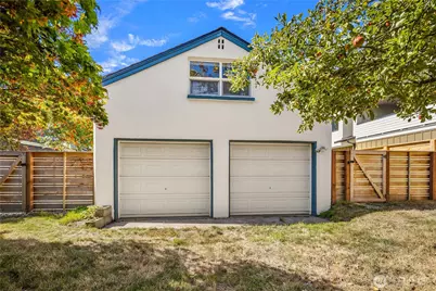 11252 Evanston Avenue N, Seattle, WA 98133 - Photo 27