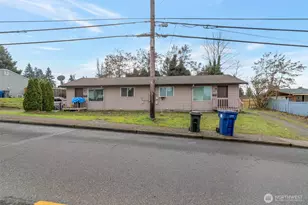 2815 NE 7th St, Renton, WA 98056 - Photo 1