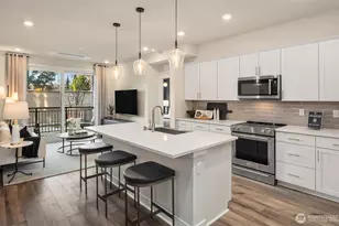 6949 NE 184th Ln, Kenmore, WA 98028 - Photo 7