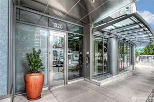 820 Blanchard St, Seattle, WA 98121 - Photo 29