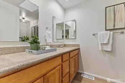 14715 NE 61st Court, Redmond, WA 98052 - Photo 17